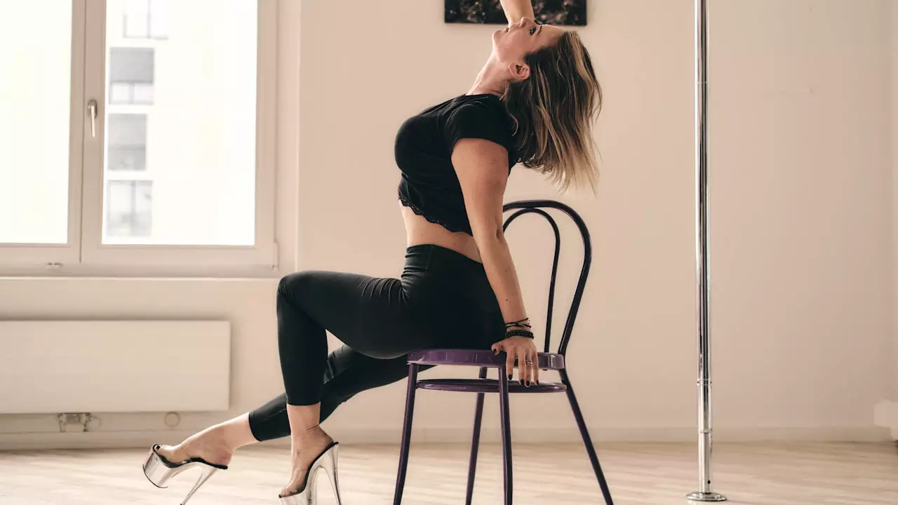 Chair dance image